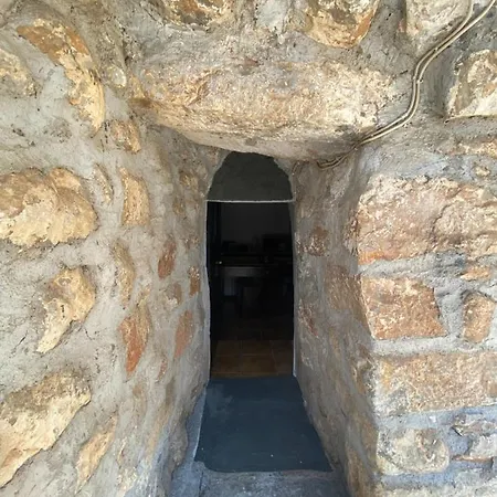 Terra Petra Mani Кита